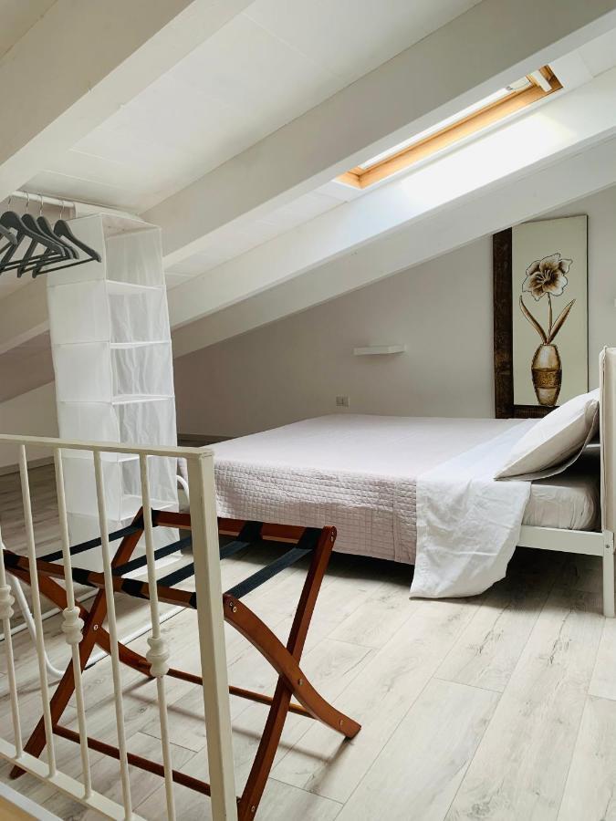Wonderful Apartment In Old Алгеро Екстериор снимка